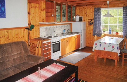 Angelholm Municipality House | This cottage is located in a quiet and child-friendly location in the forest of Tåstrarp.