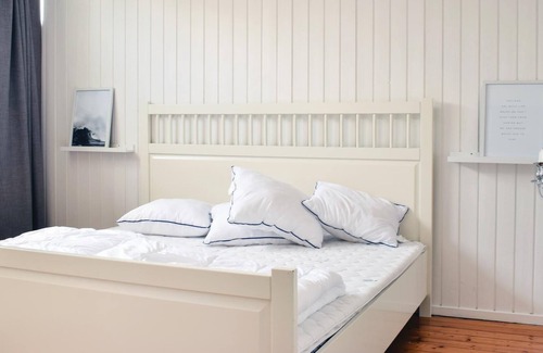 Kopingsvik House | This cottage is located only 750 meters from Köpingsvik's extensive sand dunes with shallow baths.