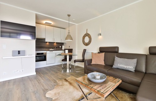 Westerland Apartment | This cozy apartment is equipped with all the essentials and some unexpected extras.