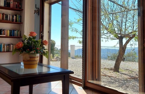 Lanusei House | This Cozy House is Surrounded by Natural Beauties. WiFi and ADSL.