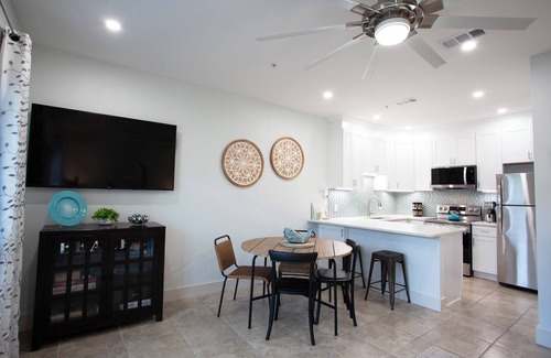 Crystal Beach Condo | This Highly Rated and Newly Updated Condo Is Just Steps to Crystal Beach!