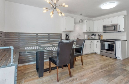 Central Oklahoma City House | This house is a 2 bedroom(s), 1.5 bathrooms, located in Oklahoma City, OK.