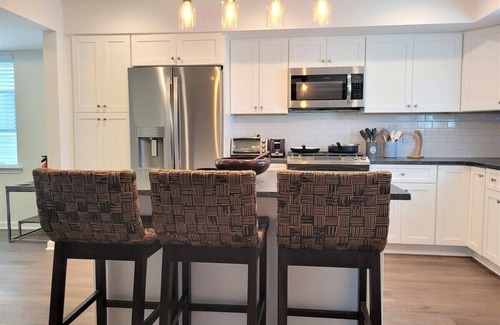 Asbury Park House | This house is a 3 bedroom(s), 2.5 bathrooms, located in Asbury Park, NJ.
