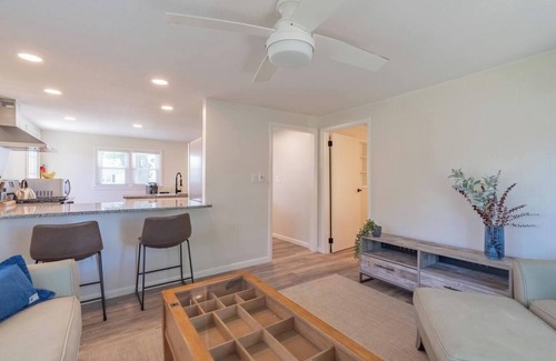 Marion House | This house is a 3 bedroom(s), 2 bathrooms, located in Marion, IN.