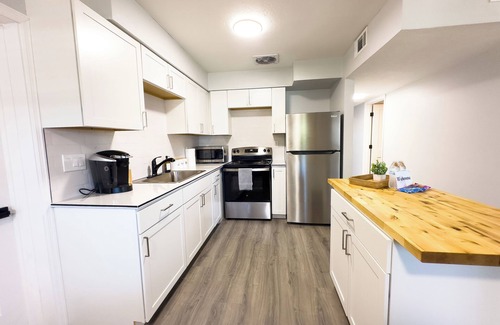 Egypt Lake-Leto House | This house is a 4 bedroom(s), 2 bathrooms, located in Tampa, FL.