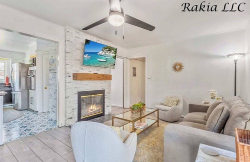 Tulsa House | This house is a 4 bedroom(s), 2 bathrooms, located in Tulsa, OK.