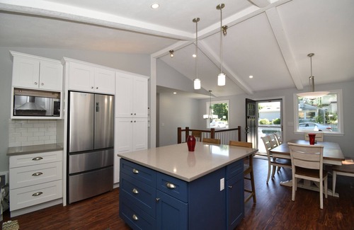 Narragansett Pier House | This house is a 4 bedroom(s), 2 bathrooms, located in Narragansett, RI.