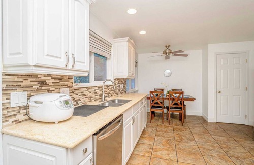 Mercer Island House | This house is a 5 bedroom(s), 3 bathrooms, located in Mercer Island, WA.