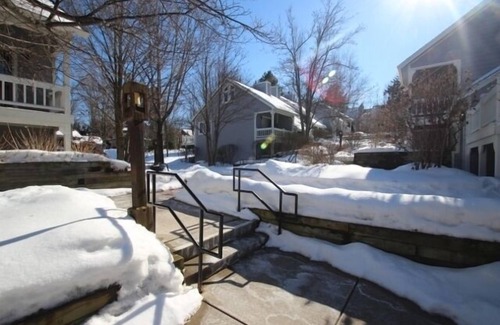 Chautauqua Condo | This is a timeshare condominium complex located on the northern end of Chautauqua Institution at 20 Elm Lane