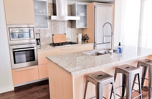Downtown Victoria Apartment | This is for a booking with Victoria Waterfalls Hotel. 1 bedroom suite, sleeps 4.