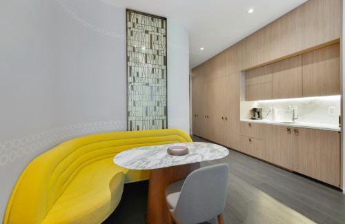 Brickell Apartment | This King Suite Will Make Real All Your Dreams
