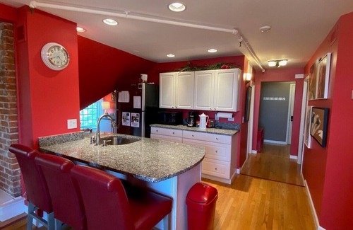 Chautauqua Condo | This luxurious and enchanting Penthouse Suite in the historic 1887 Aldine House in Chautauqua Institution