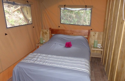 Samara Cabin | This natural lodge is a 6-minute walk from the beach. Situated in Sámara Costa R