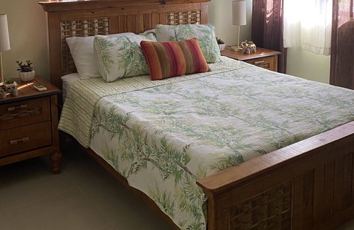 El Cortecito Condo | This Oasis is waiting for YOU!!! Rosa Hermosa F101 2/2 Cable WIFI Smart TVs