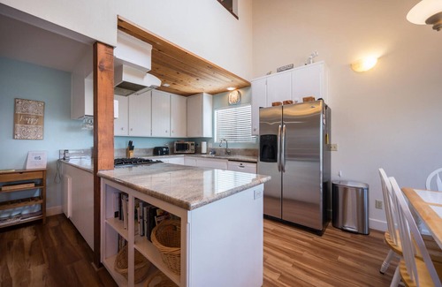 Park Hill House | This Park Hill Rental Offers Beautiful Views AND is Pet-Friendly!