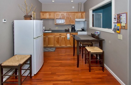 Homer Apartment | This property is currently unavailable.