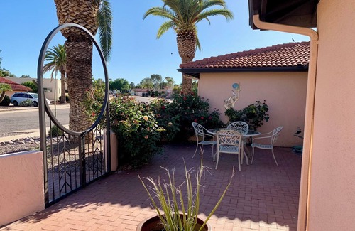 Country Club Estates House | This Southwestern Retreat has room for your family and friends to gather!