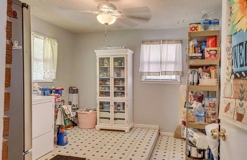 Augusta House | This the ideal Master's rental 1.4 Miles from course. Maid service included.