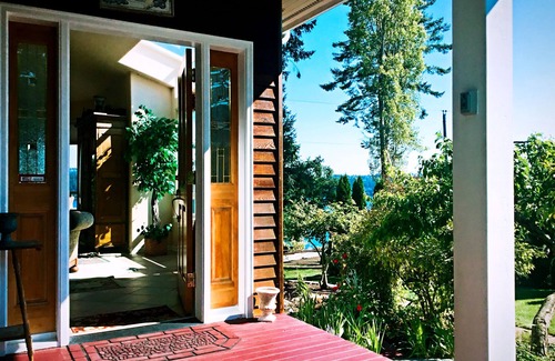 Freeland House | This Whidbey Island waterfront vacation home is your own private resort.