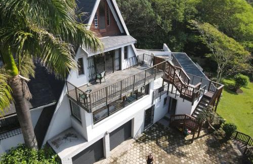 Scottburgh House | Thiseldoo Holiday Home