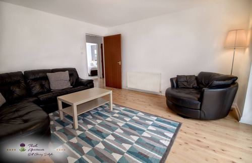 Central Aberdeen Apartment | Thistle Apartments - King's Apartment