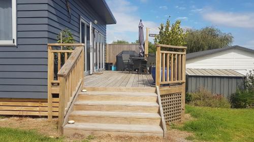 Ruakaka House | Thistle Do Beach Bach
