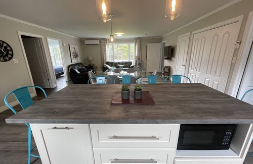 Terra Nova House | Thistle House - 5 km to Gros Morne