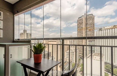 Vila Buarque Apartment | THK - Building With Pool in the Republica Neighborhood in SP
