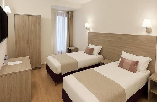 Thoiry Hotel | THOIRY ÉTOILE LODGE