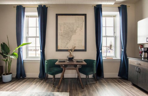 Ypsilanti Apartment | Thompson 202 · Beautiful Luxury Loft - Heart of Depot Town