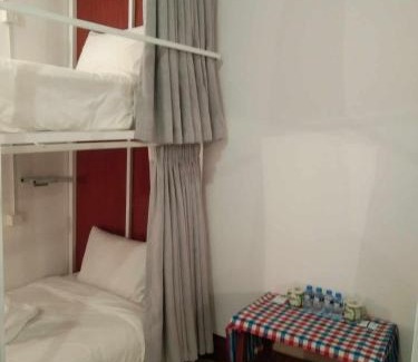 Kong Lor House | Thongdam Guesthouse