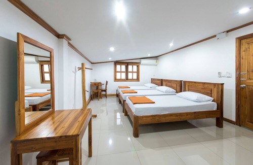 Thong Pha Phum House | Thongphaphum Place
