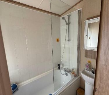 Flamborough House | Thornwick Bay Holiday Village - Holiday Accommodation 20166