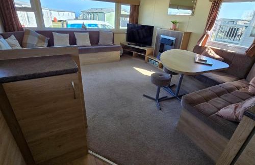 Flamborough Resort | Thornwick bay- xantus grange 60