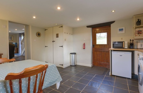 Northlew Cottage | THORNY TALLET, pet friendly, character holiday cottage in Okehampton