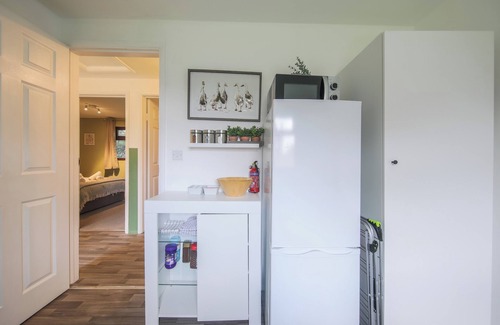 Runnymede House | Thorpe Park Lodge Ground Floor Detached with 2 Free Gated Parking Spaces