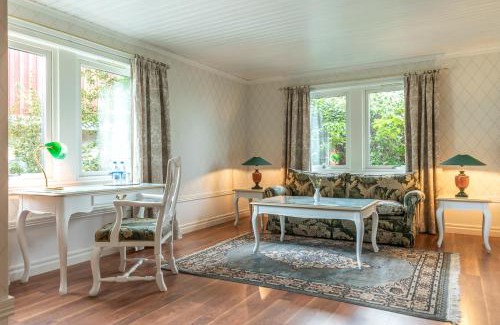 Vasterlanda Hotel | Thorskogs Slott