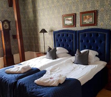 Vasterlanda Hotel | Thorskogs Slott