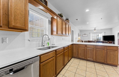 Branson Apartment | Thousand Hills Golf View Condo Walkin w/Elevator