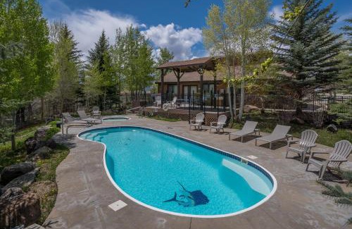 Gunnison Hotel | Thousand Trails Blue Mesa Recreational Ranch