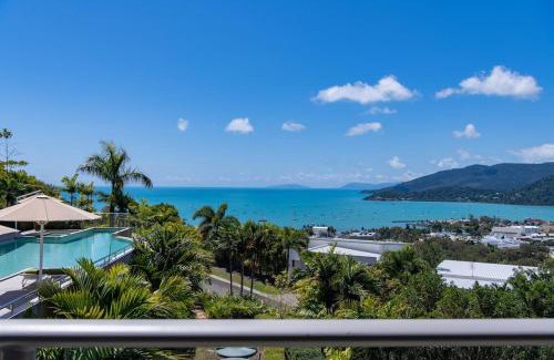 Airlie Beach Apartment | Three A Airlie Seaviews, Pool, Private Spa