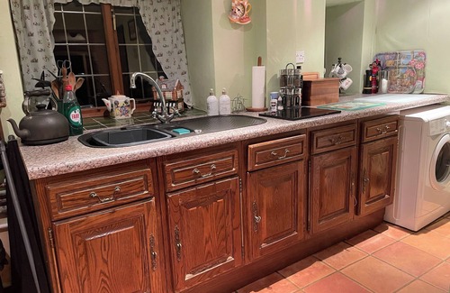 Eyam Cottage | Three Bears Cottage - Just Perfect for Exploring the Glorious Peak Park!