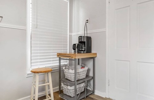 Wichita Falls House | Three Bed next to Air Force base