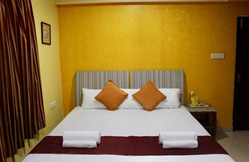 Panaji Apartment | Three bed room family place for 7 guests
