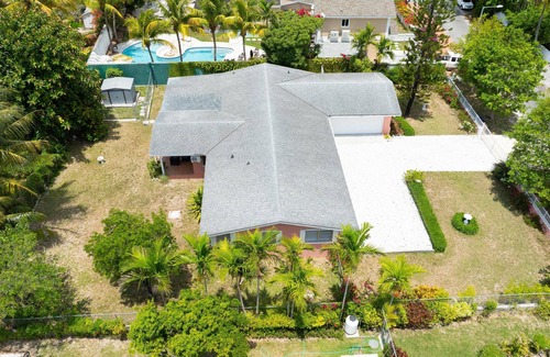 Westward Villas Subdivision House | Three bed two bath located in beautiful Nassau Bahamas