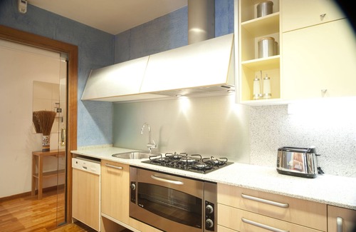 Eixample Apartment | Three bedroom apartment Ronda Universitat - You Stylish