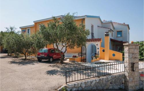 Municipality of Posedarje Apartment | Three-Bedroom Apartment In Posedarje