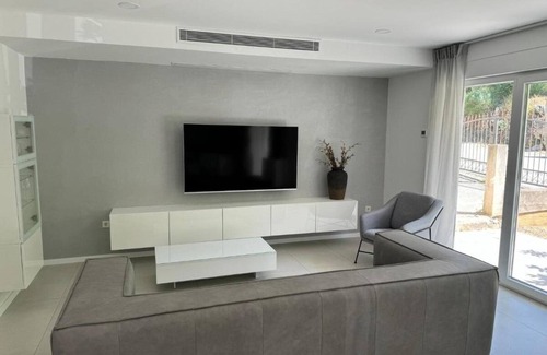 Trogir Apartment | Three bedroom apartment with balcony Trogir (A-23948-a)