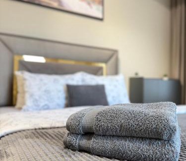 Chisinau Apartment | Three Bedroom Apartment in the Center with Balcony