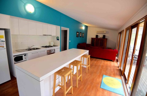Anglesea House | Three Bedroom Bushland House